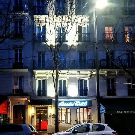 Acacia Hotel