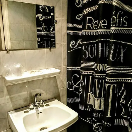 Acacia Hotel 3*